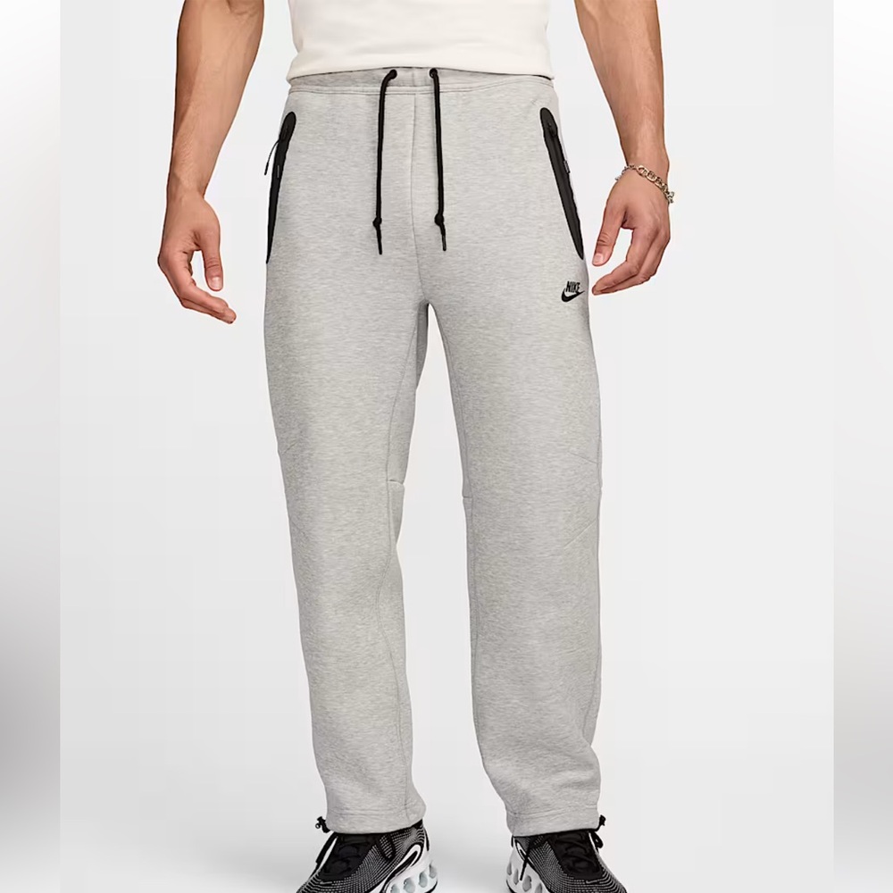Nike Gray Sweatpants with Elastic Cuffs and Drawstring